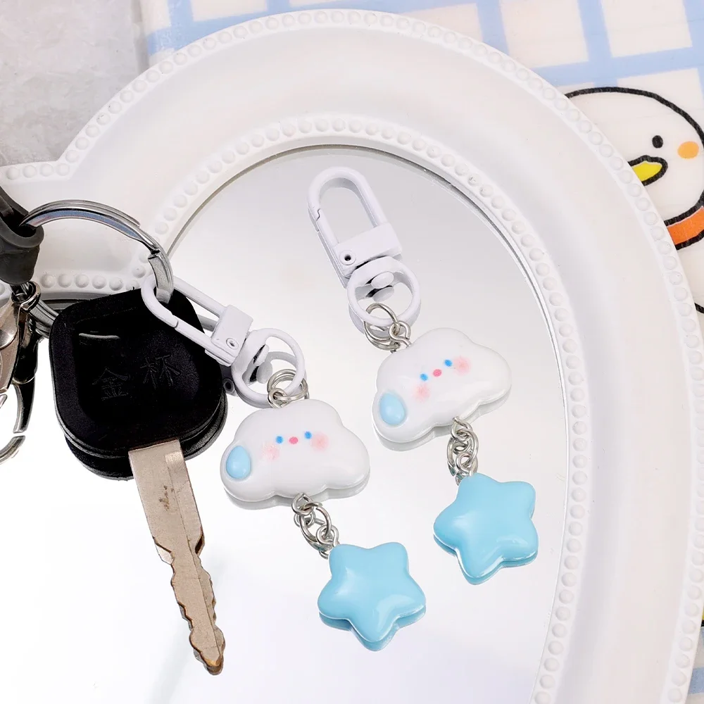 Llavero de estrella azul nube para llaves de coche, accesorios de diseño Kawaii, bolso de mano, colgante, 1/5 piezas