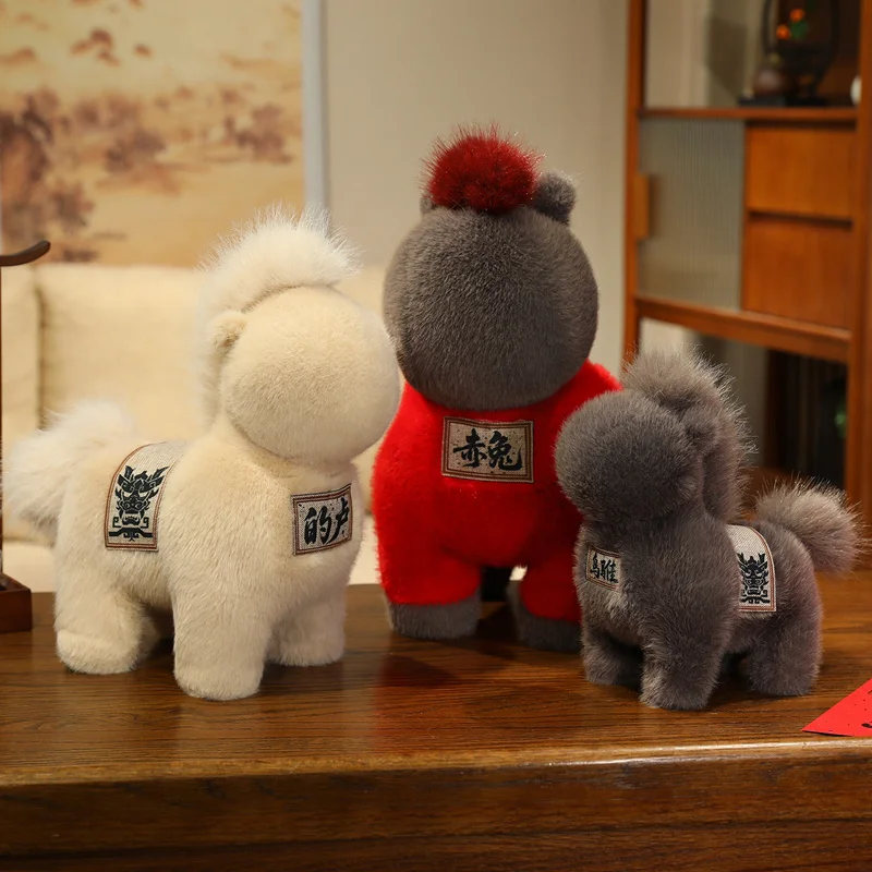 ตุ๊กตาม้าแดงมาสคอตปีใหม่ 2026 ของเล่นตุ๊กตาม้าแสนน่ารัก ของตกแต่งเทศกาล