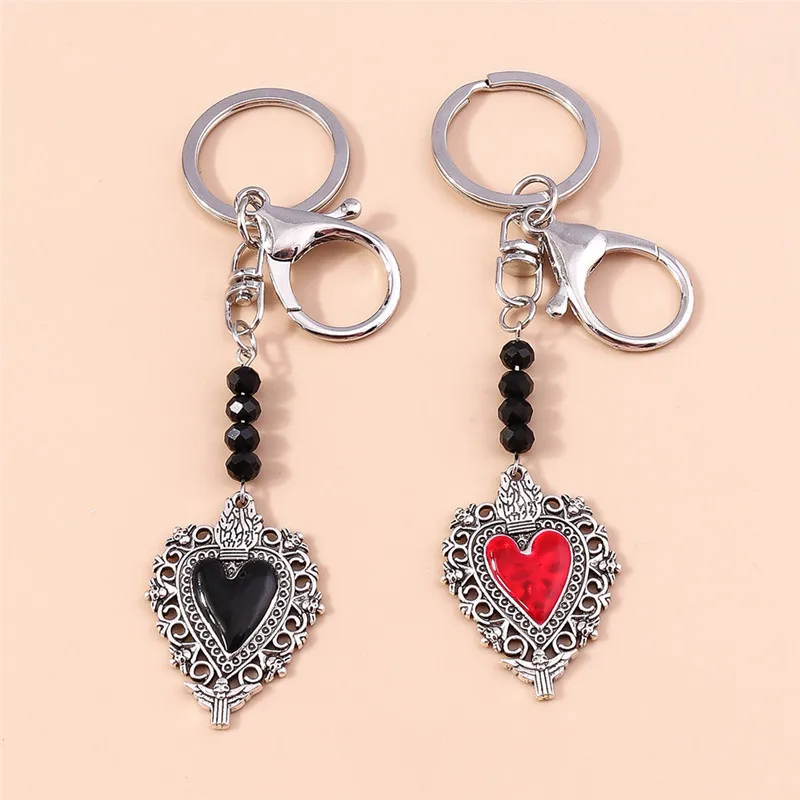 

Aihua 1Pc Vintage Steampunk Witch Vampire Heart Keychain for Women Men Bag Pendant Car Key Holder Gothic Cross Talisman Keyring