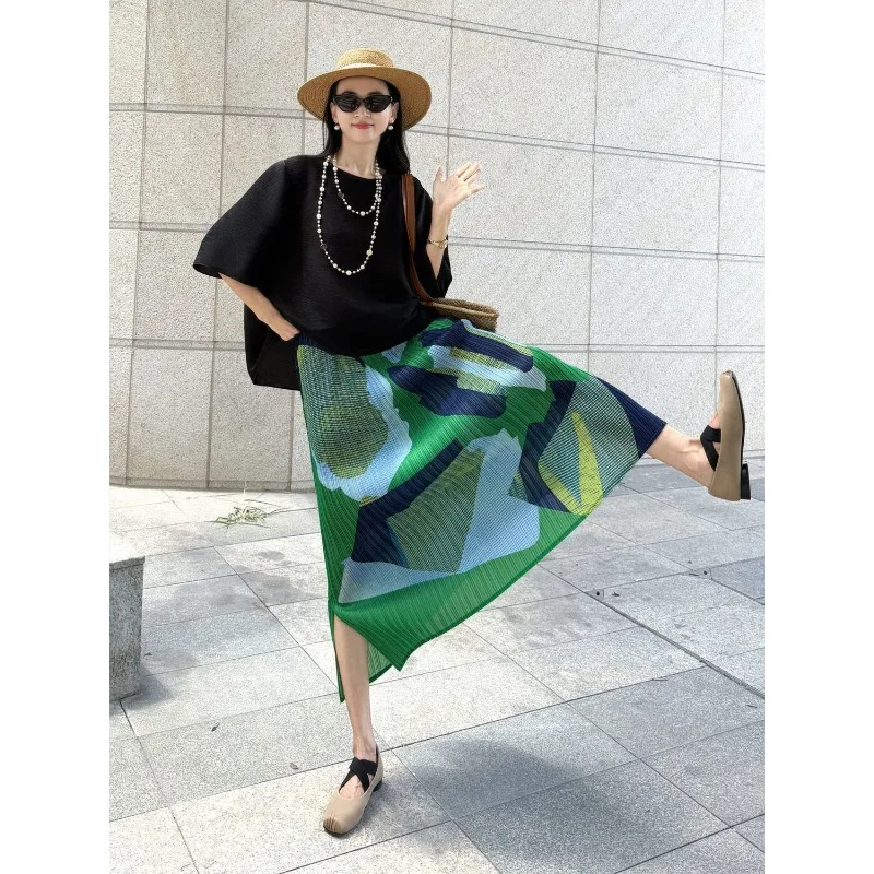 Blouse Skirt Suit Women's Summer Short-Sleeved Pleated Slit Fashionable Printed Round Neck New Comfortable Minimalist Versatile