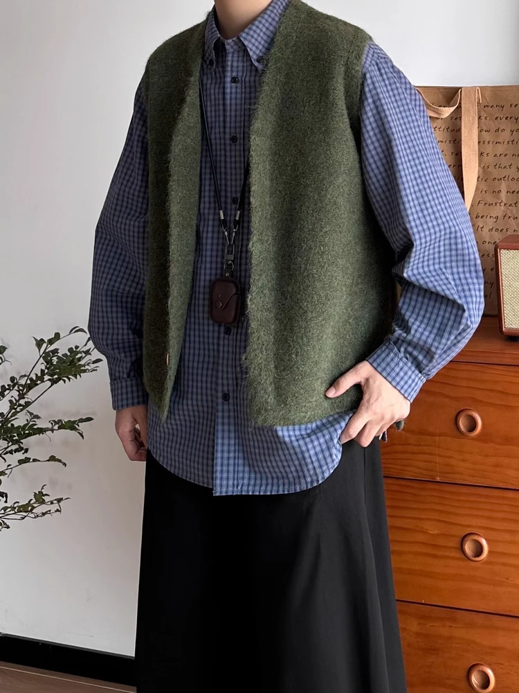 

Ретро-японский вязаный свитер на пуговицах, повседневный свободный крой, без рукавов, осенний молодежный стиль, на одной пуговице...