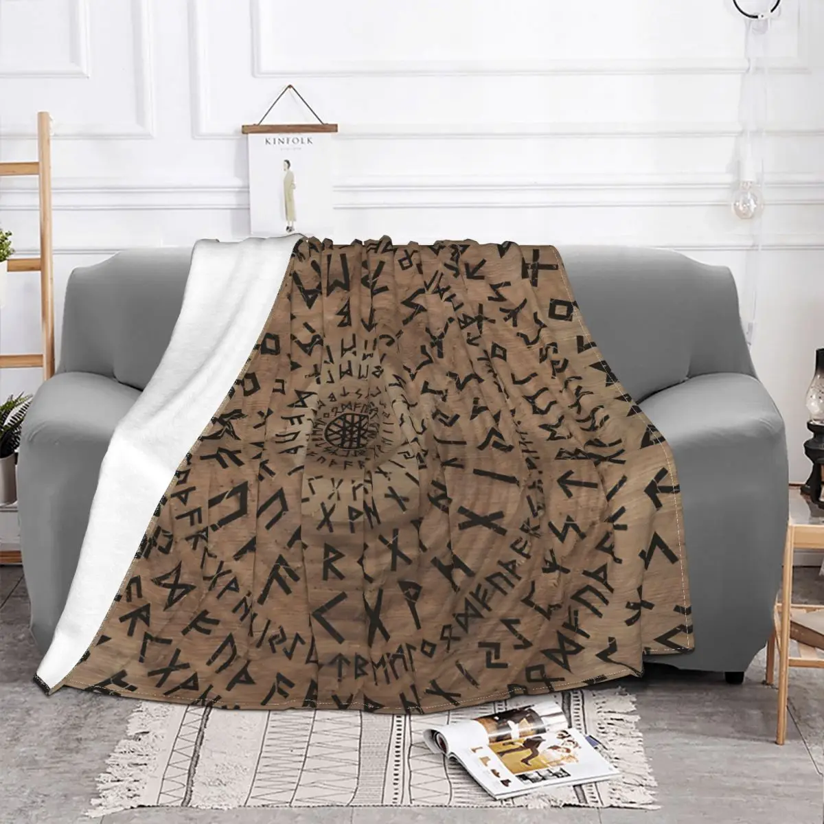 Viking Blanket Flannel Spring Autumn Elder Futhark Circular Composition Warm Throws For Winter Bedding