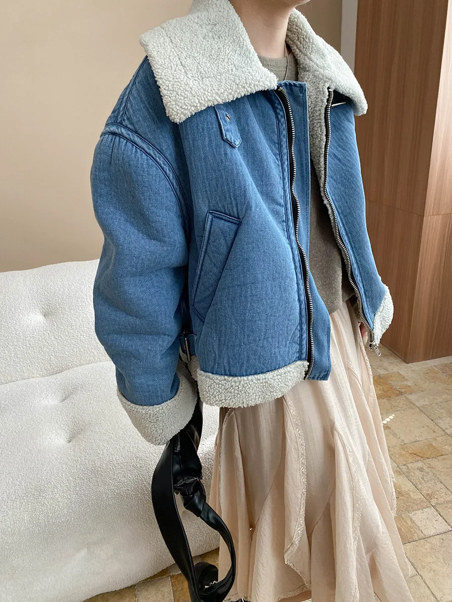 Women's casual solid color high-end imitation lamb fur integrated large collar denim jacket