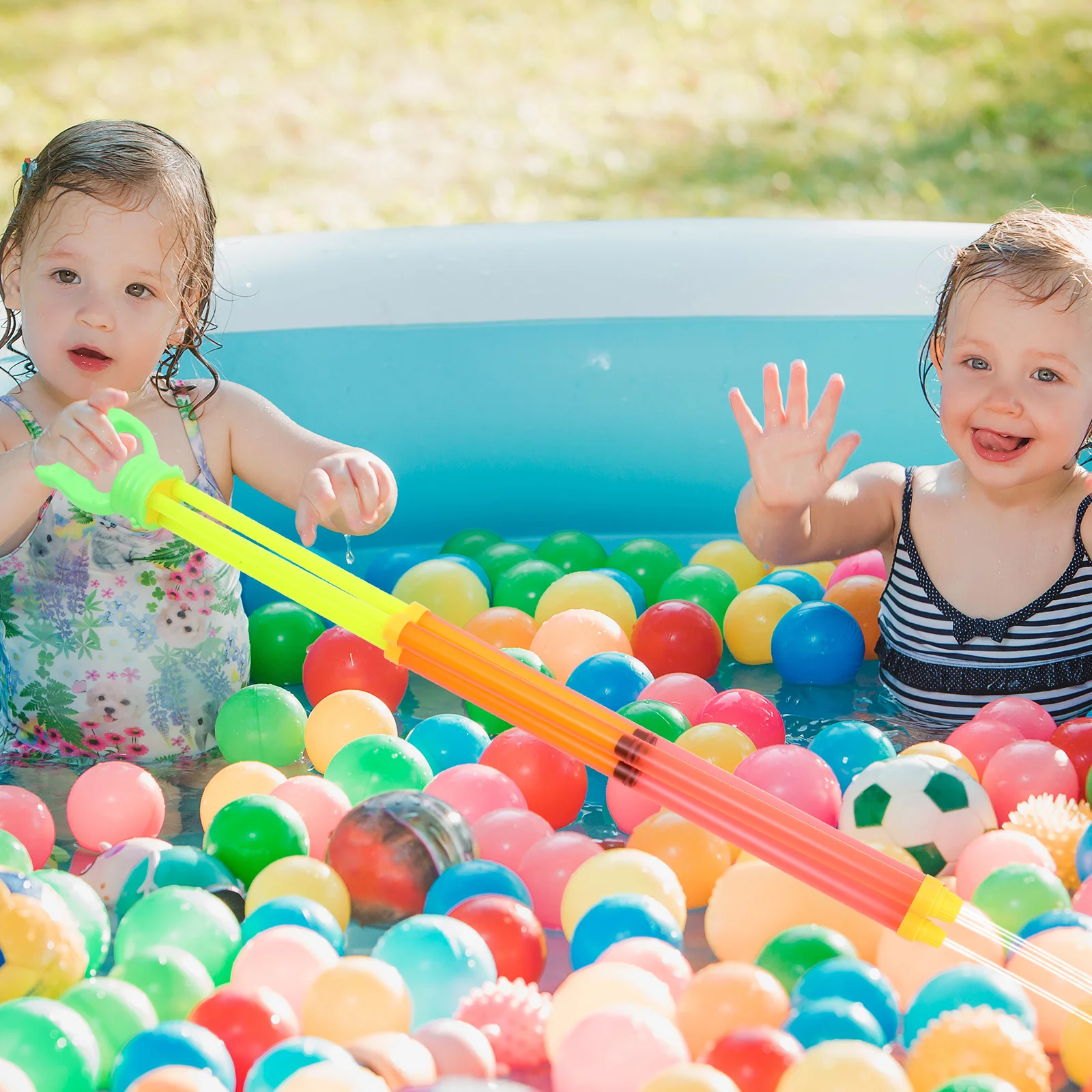 1Pcs Kids Pull-Out Premium PP Material Summer Pool Party Water Shooter Fun Outdoor Gift