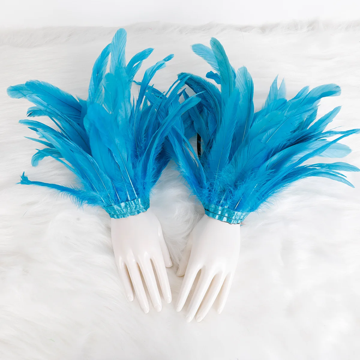Natural Feather Wrist Sleeves Elegant Fur Sleeves Armband Gothic Halloween Cosplay Feather Gloves Cuffs Costume Accessories