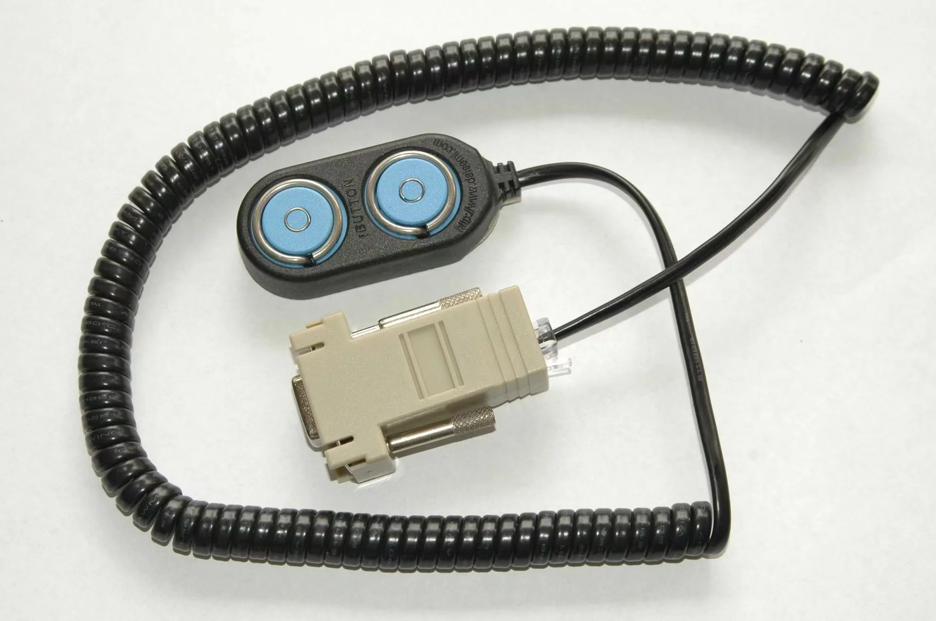 DS1402D-DR8+ – Blue Dot Receptor iButton Reader Cable ibutton programmer