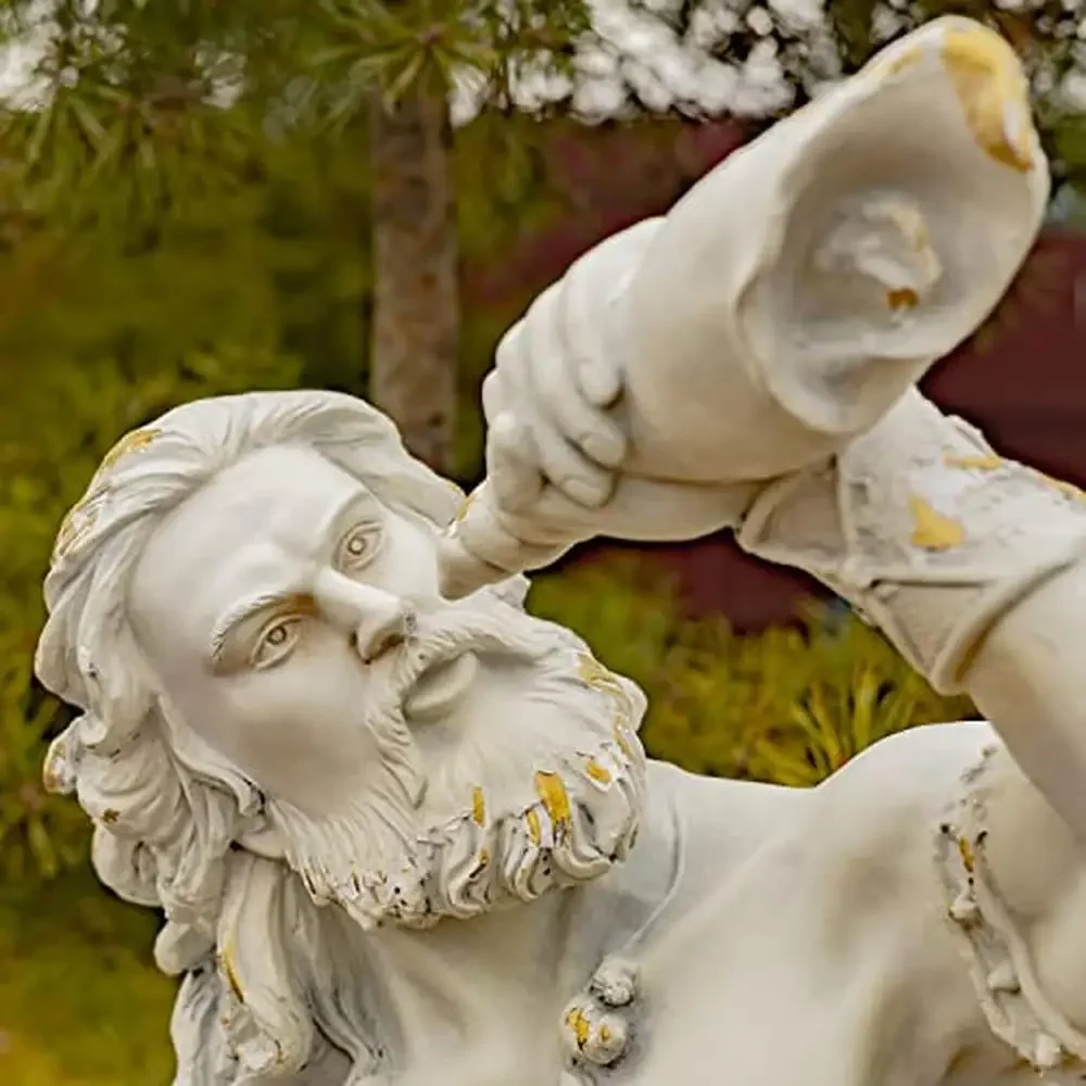 Fantasy Garden Statue Peter with Seashell Spyglass 52