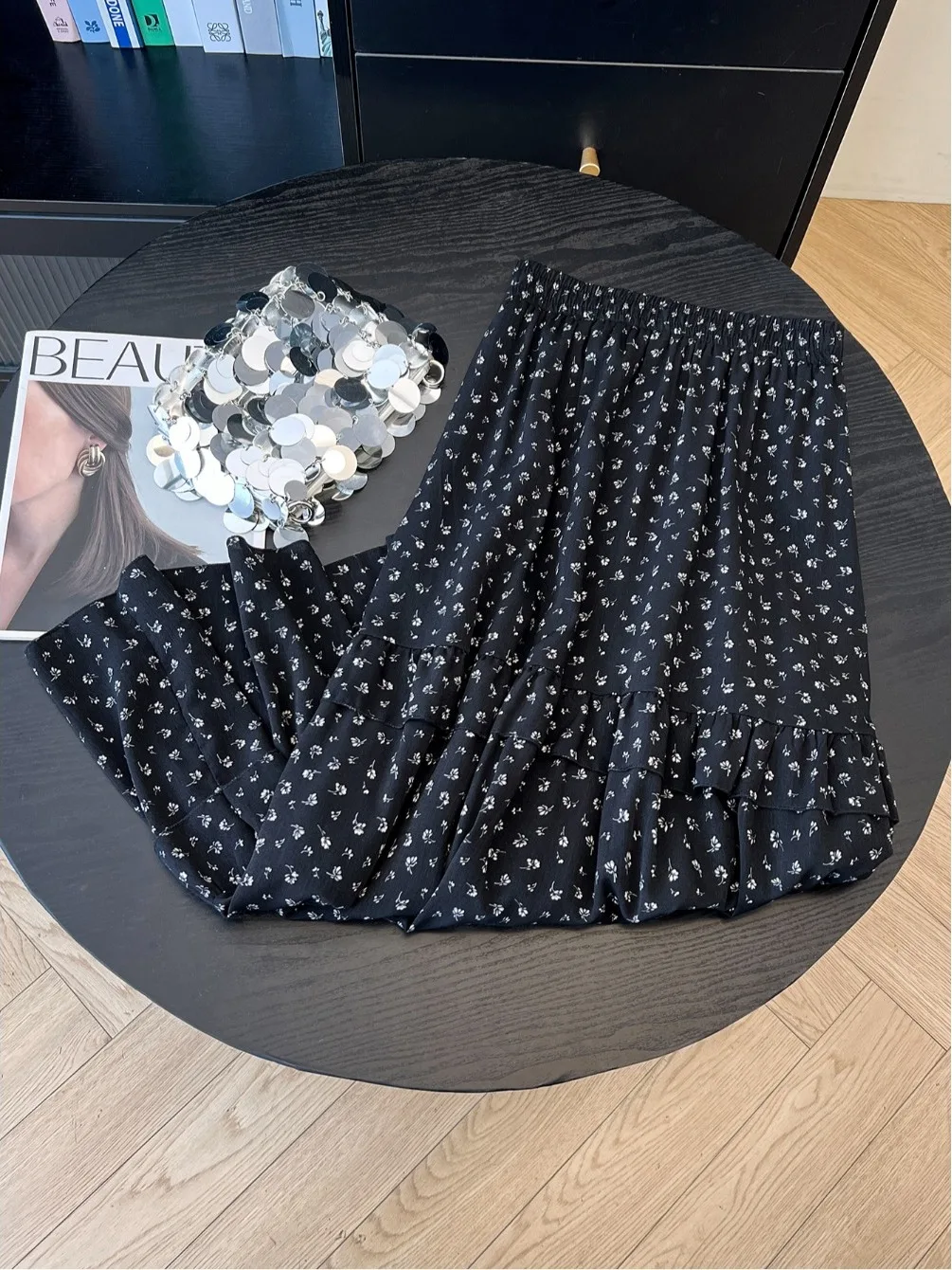 

Elegant Floral Print Elastic Waist Skirt Breathable Cake Style Half-length Women's Fashion Summer 2026 Gossamer Airy Skirt