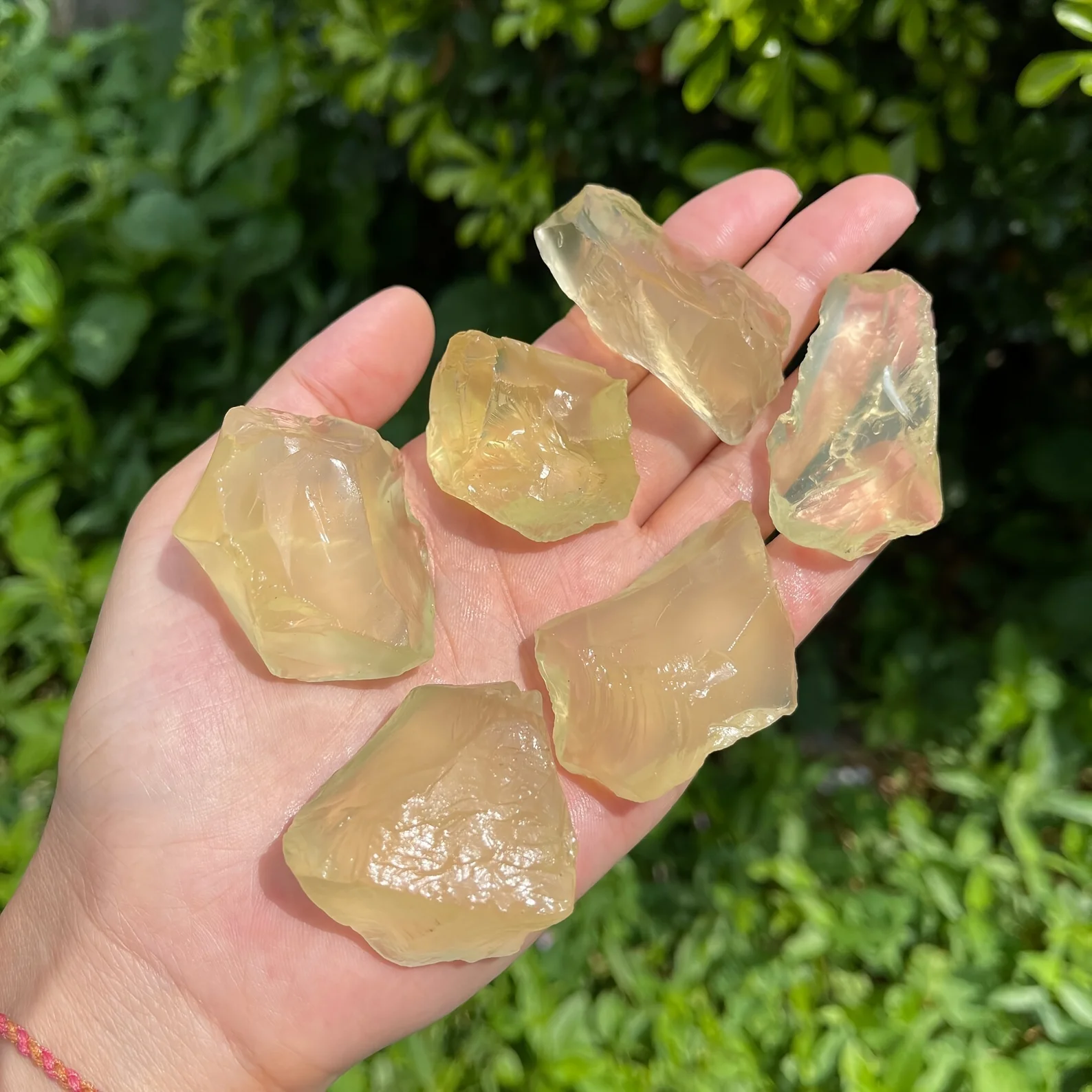 citrine crystals stones real, Natural topaz raw stone, Yellow creastly，Topaz raw stone aromatherapy stone