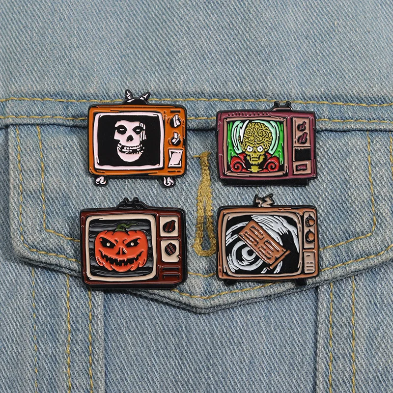 Cartoon TV Enamel Brooch Ice Coffee Horror Pumpkin Skull Starry Sky Dinosaur Ghost Afraid Dark 90's TV badge Punk Pins Jewelry