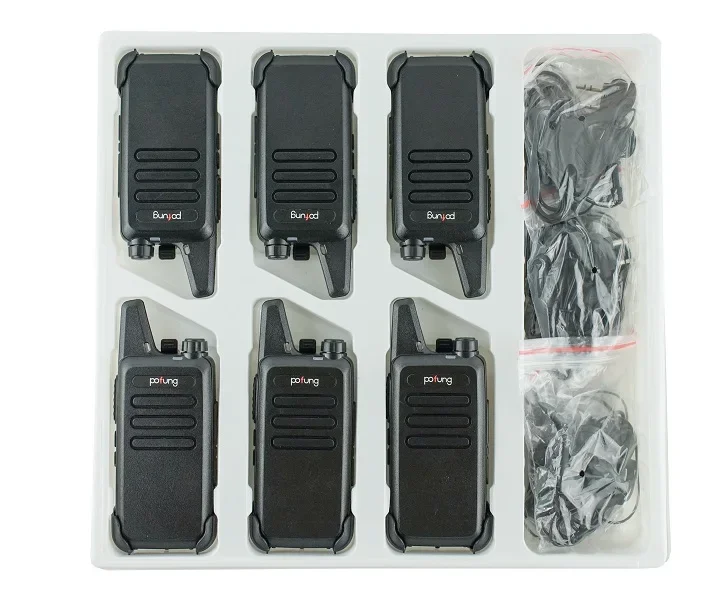 BF-T20 Set completo Walkie Talkie portatile 2024 Nuovo modello con caricatore collegato 16 canali 6 set Nero 110v 16 UHF 12 mesi