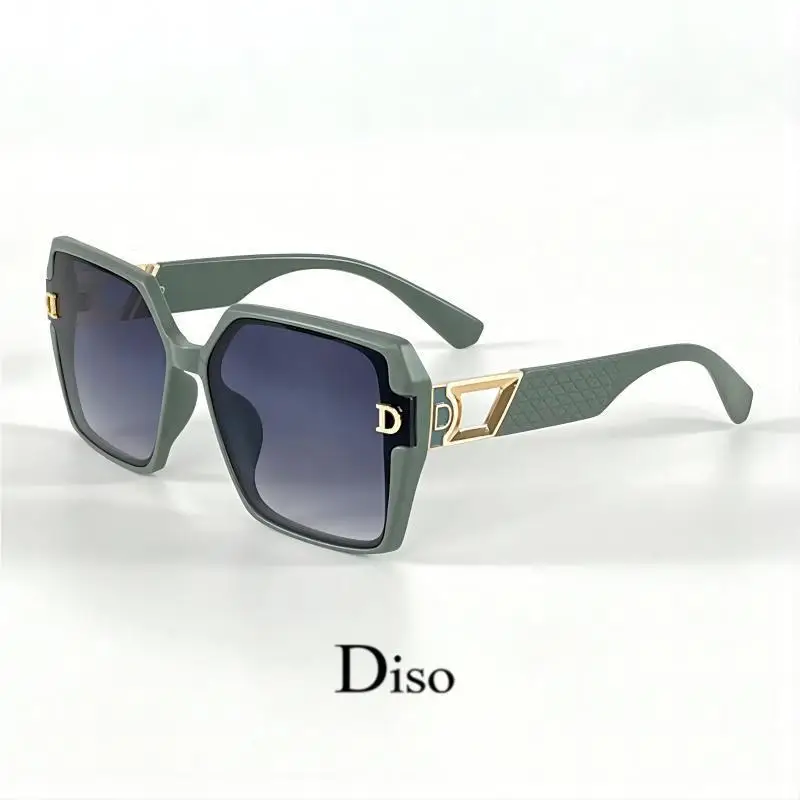 Letter D Decor Oversized Sunglasses Women's UV Protection Shades Stylish Office Sun Glasses for Street & Office Beach Travel - view 4