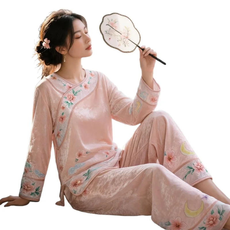 New Chinese Style Printing Soft Waxy 2026 Winter Gold Diamond Velvet Pajamas Women's Loose Can Wear Long-sleeved Loungewear Suit
