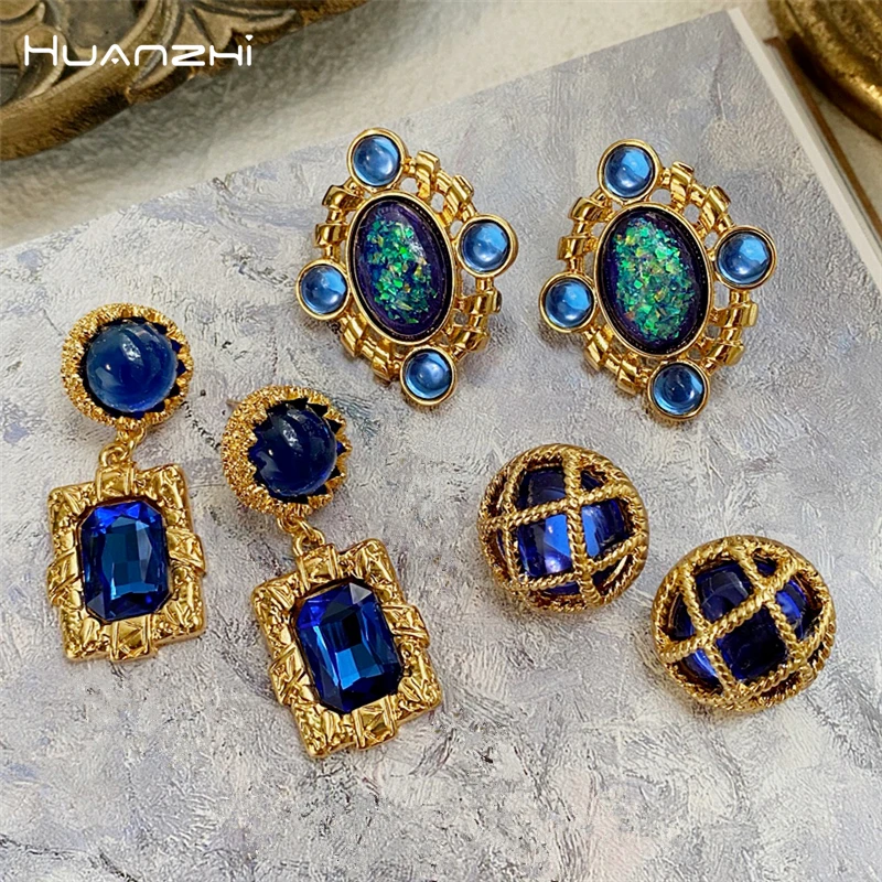HUANZHI Fashion Charm Resin Rhinestone Blue Metal Dangle Earrings for Women Party Vintage Pendant Jewelry Accessories New