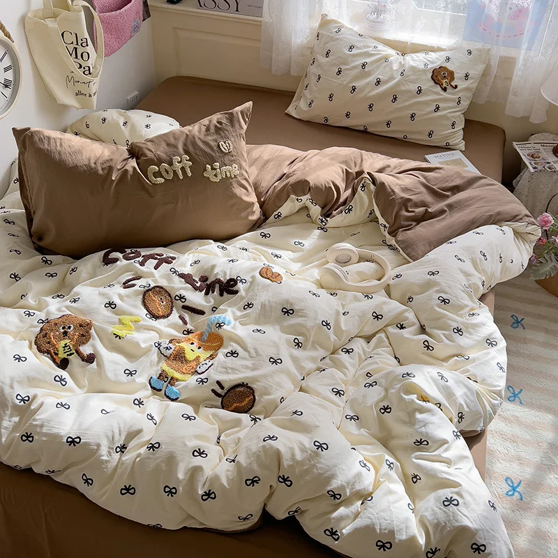 Cartoon animal embroidery Bedding Set For adults kids Cute Flat Fitted Sheet With Pillowcases washed cotton Colorful Full size