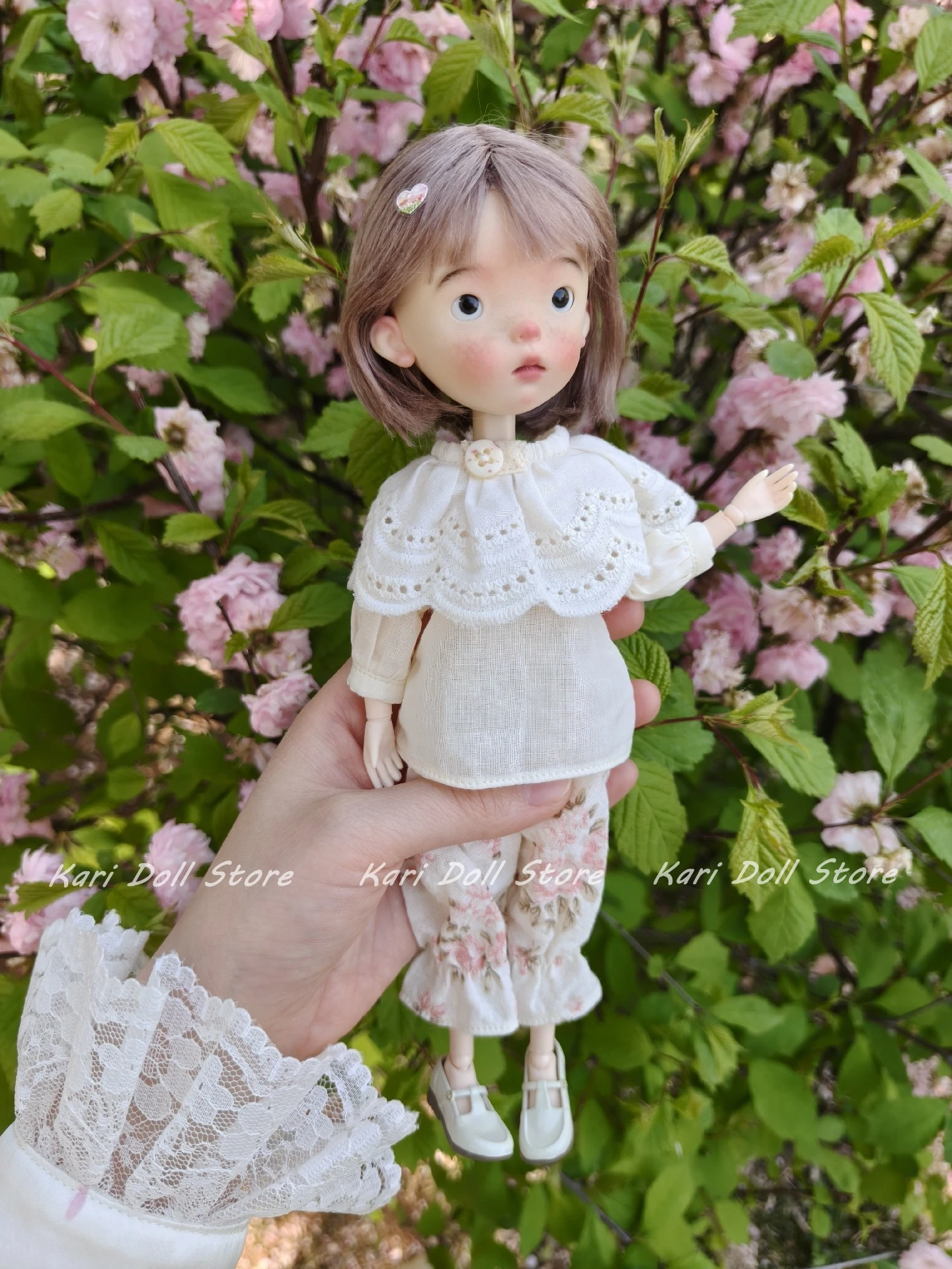 

Kari Doll Clothes and skirts White top and pink peach blossom pants for Landazz Landoudou Landazz ob24 ob22 Doll