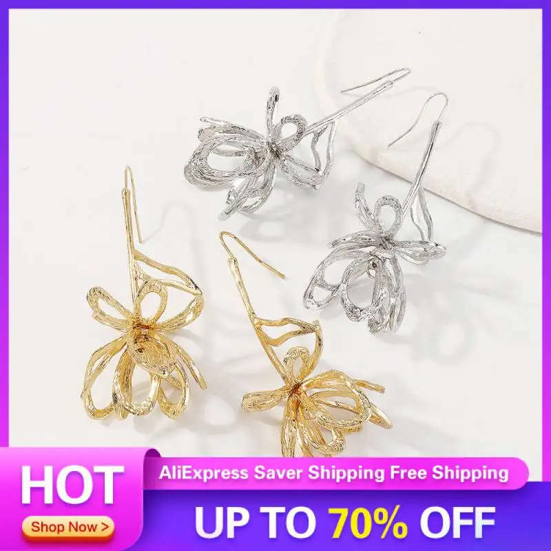 European And American Earrings Durable Electroplating Process Three-dimensional Geometric Flower Earrings Popular Jewelry