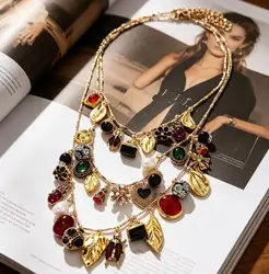 2025 Multi-layer Woven Heart-shaped Leaf Insect Flower Pendant Necklace