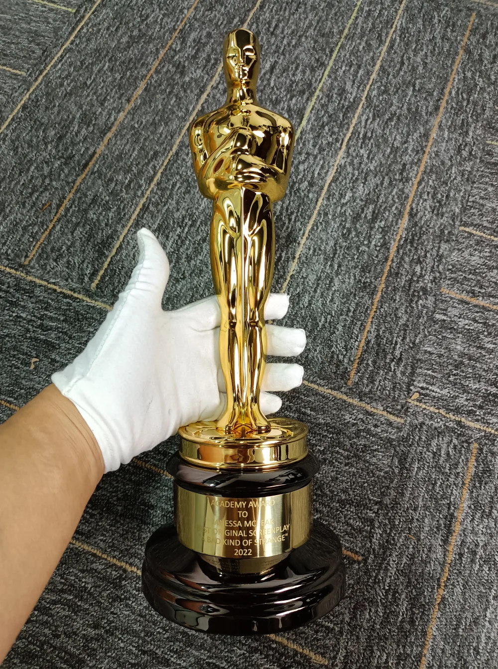 Customized Full Size Oscar Trophy Awards Zinc Alloy 13.5inches Oscar Metal Trophy  Academy Awards UPS, Fedex, DHL Free Shipping