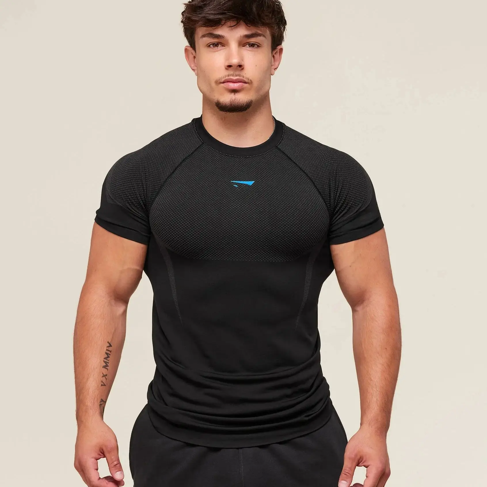 AliExpress Fitness T-shirt, men's elastic quick drying breathable short sleeved, suitable for exercise, running, cycling, fitness clothes