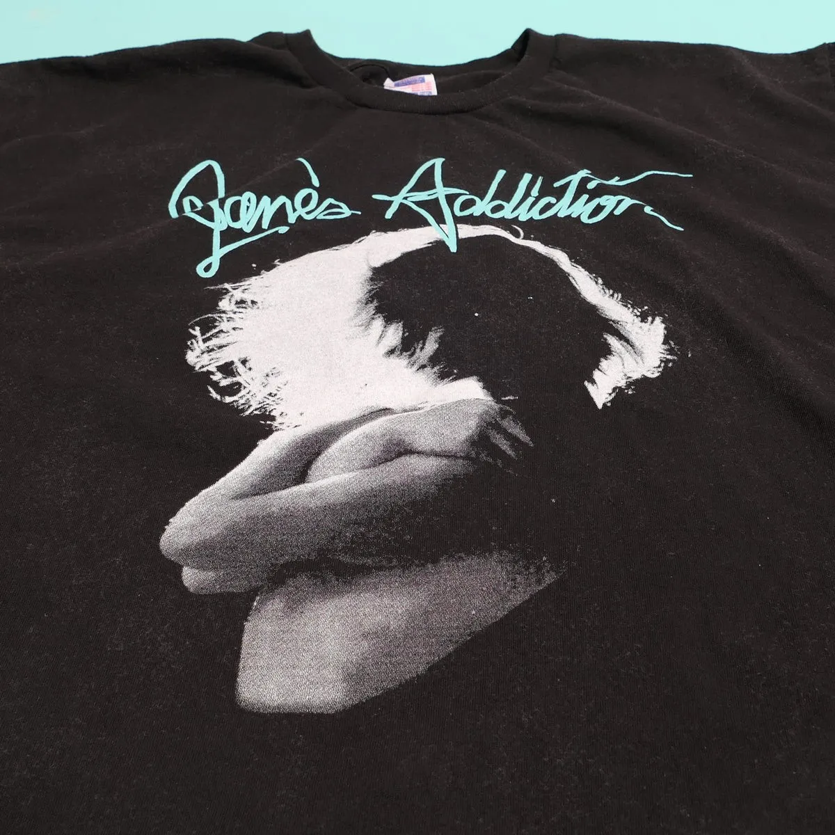 Jane's Addiction Nothing's Shocking retro T shirt Men Women Classic tee NH23020