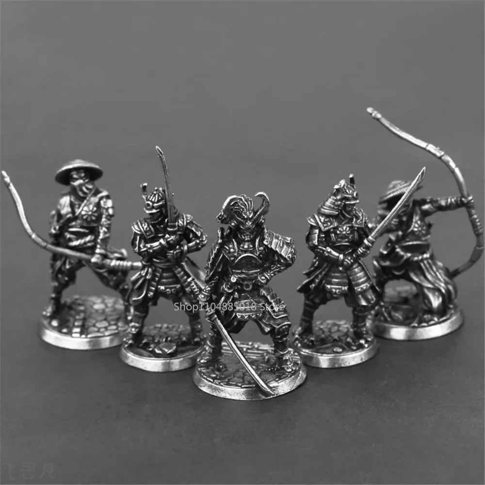 

Copper Japanese Shogunate Samurai Soldiers Figurines Vintage Metal Solidiers Model Statues Home Decoration Desktop Ornaments