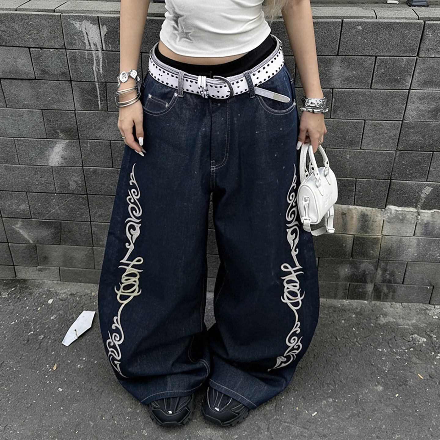 

IAMSURE-Streetwear Loose Button-Fly Embroidery Jeans Women Vintage Fashion Low Waist Straight Leg Denim Pocket Trousers 2026 New