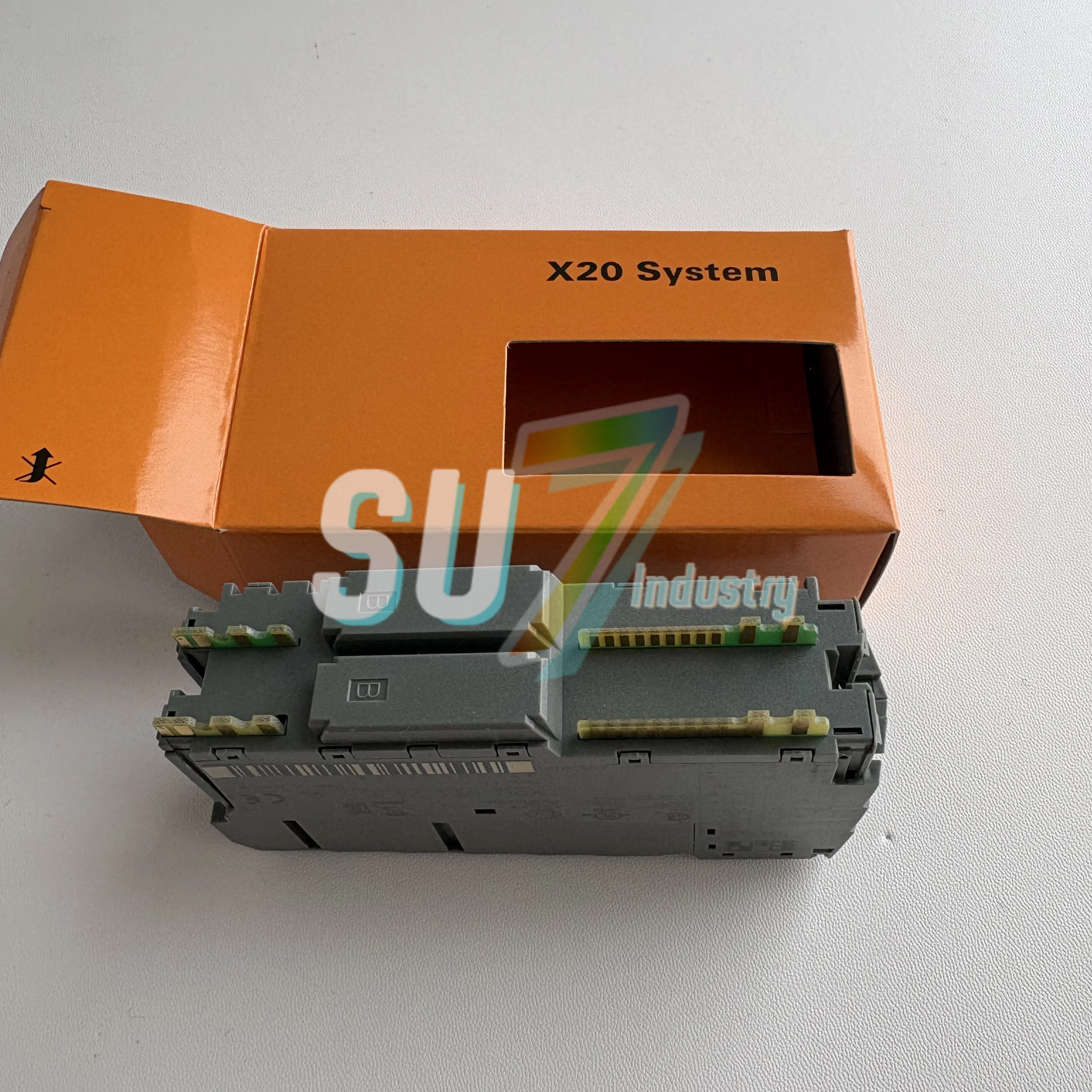 新しいボックス内 PLC モジュール X20SO6300 X20SI9100 X20MM2436