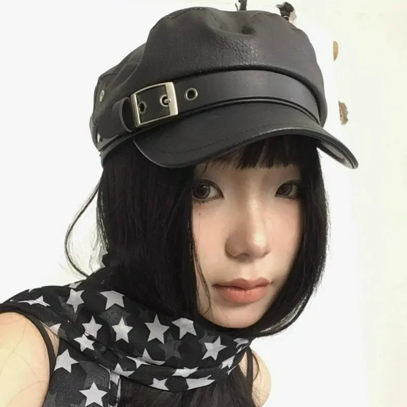 فاسق نمط أسود بولي Leather القبعات الجلدية القوطية قبعات مسطحة موضة خمر قبعة واقية من الشمس إنجلترا شقة Y2k الفتيات الهيب هوب قبعة البيريه #5
