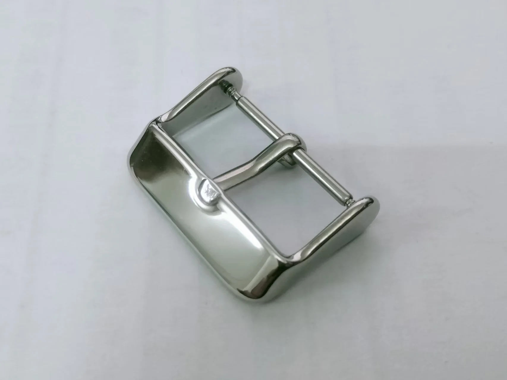 Hebilla de Reloj de Acero Inoxidable de 16mm-24mm de Ancho con Pasador, Superficie Pulida Lisa, 1 Pieza