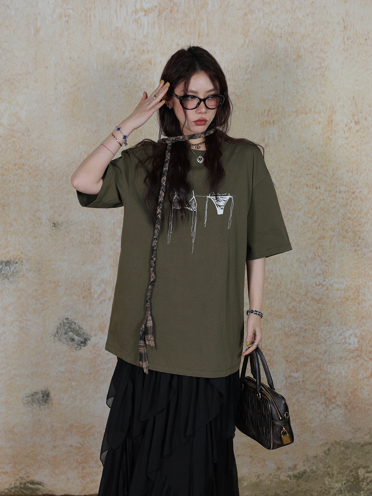 

Женская летняя футболка из чистого хлопка с принтом в стиле ретро, с круглым вырезом, свободного кроя, с коротким рукавом, удобная, дышащая, повседневная