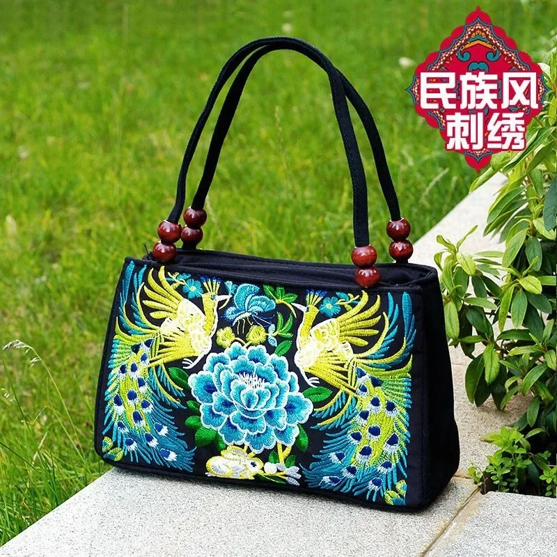 Fashion All-match 2024 New Girl Ethnic Style Embroidered Canvas Ladies Handbag Multifunction Mochila Mujer Sac A Dos