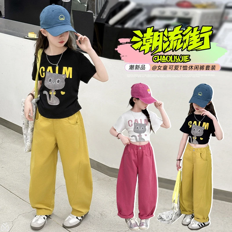 

2026New summer style girls' outfit, stylish short-sleeved top and curved pants for older children, casual two-piece summer set
