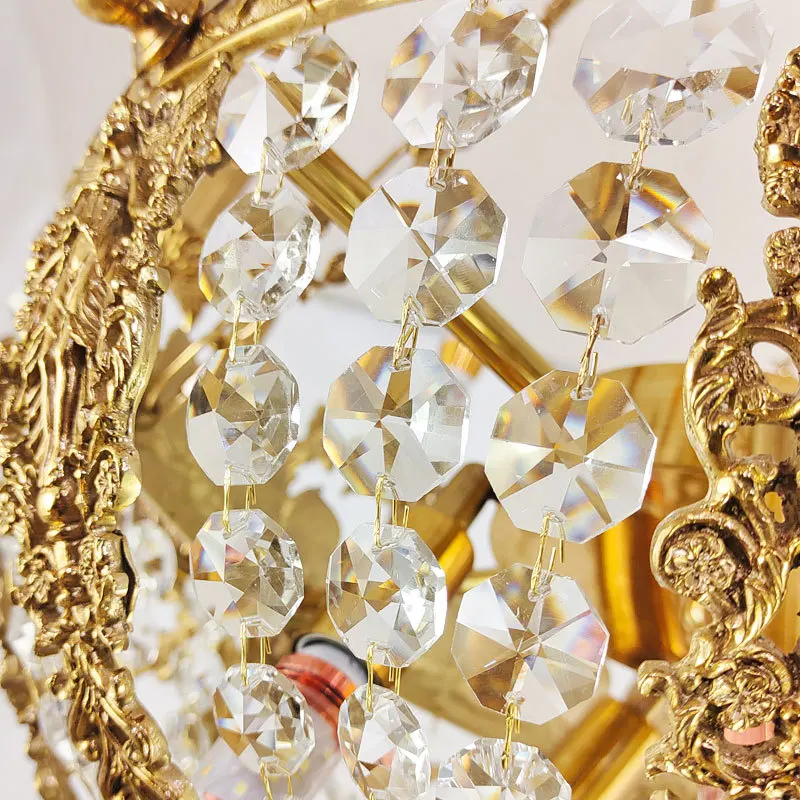 ثريا فرنسية مصنوعة بالكامل من النحاس، وغرفة معيشة وغرفة طعام على الطراز الأوروبي، ومبنى مزدوج فاخر