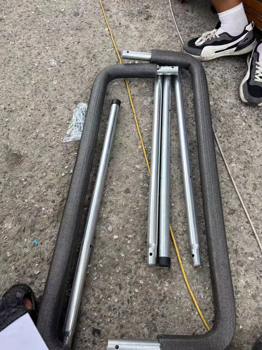 

Car bumper paint spraying bracket, sheet metal paint spraying frame, windshield, hood