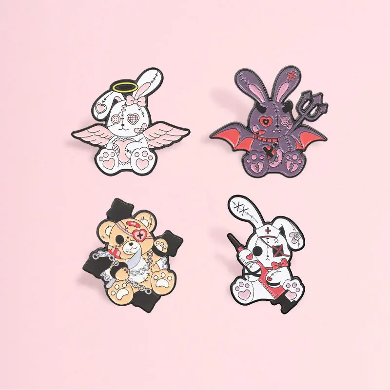 Gothic horror stitching rabbit doll brooch dark sweet cool animal metal badge backpack accessory pin