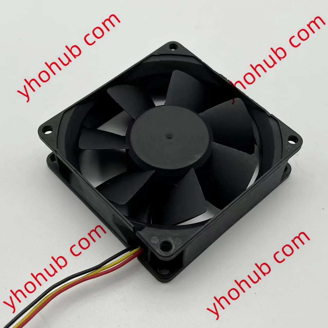 SUNON KDE1208PTV3 13.MS.B1588.AF.GN DC 12V 1.3W 80x80x25mm Server Cooling Fan