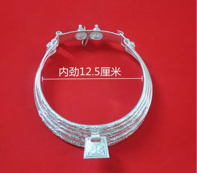 

Китайское этническое ожерелье Guizhou Hmong и Dong серебряные ювелирные изделия Colla
