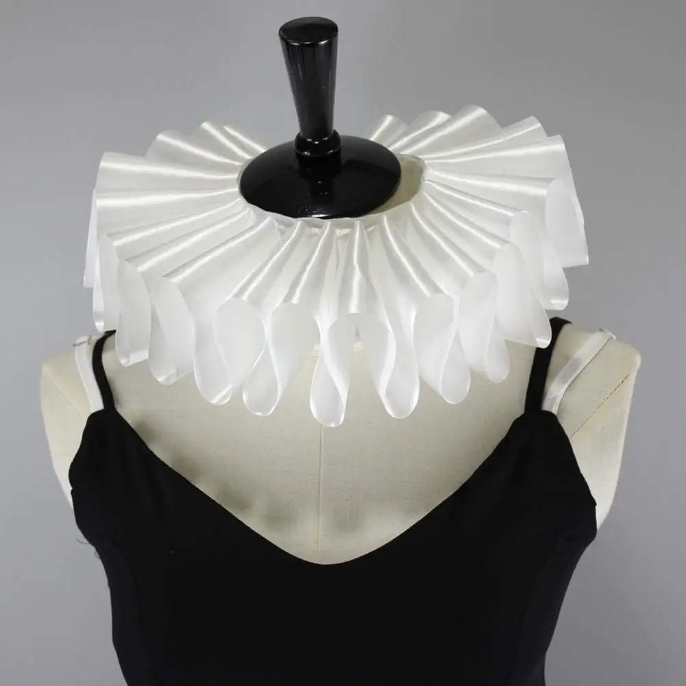 

Fancy Dress Collar Accessory Gowns Fake Collar Lace Flower Embroidery Collar Costume Prop for Halloween Cosplay Pleated