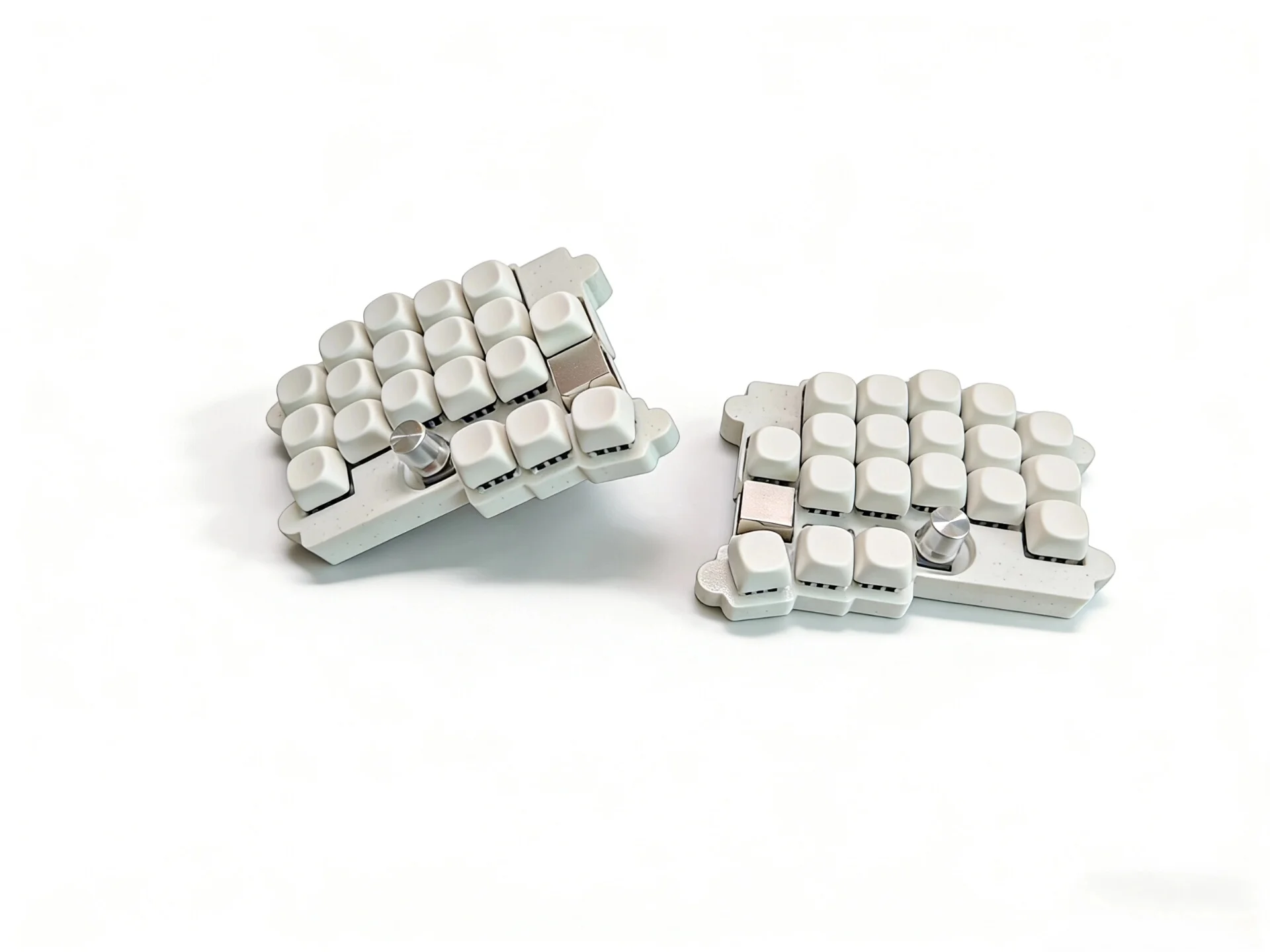 Custom Wired Split Keyboard Vibrant Bold Aesthetic 3x5 Layout Ergonomic Compact Typing Professional Gift.
