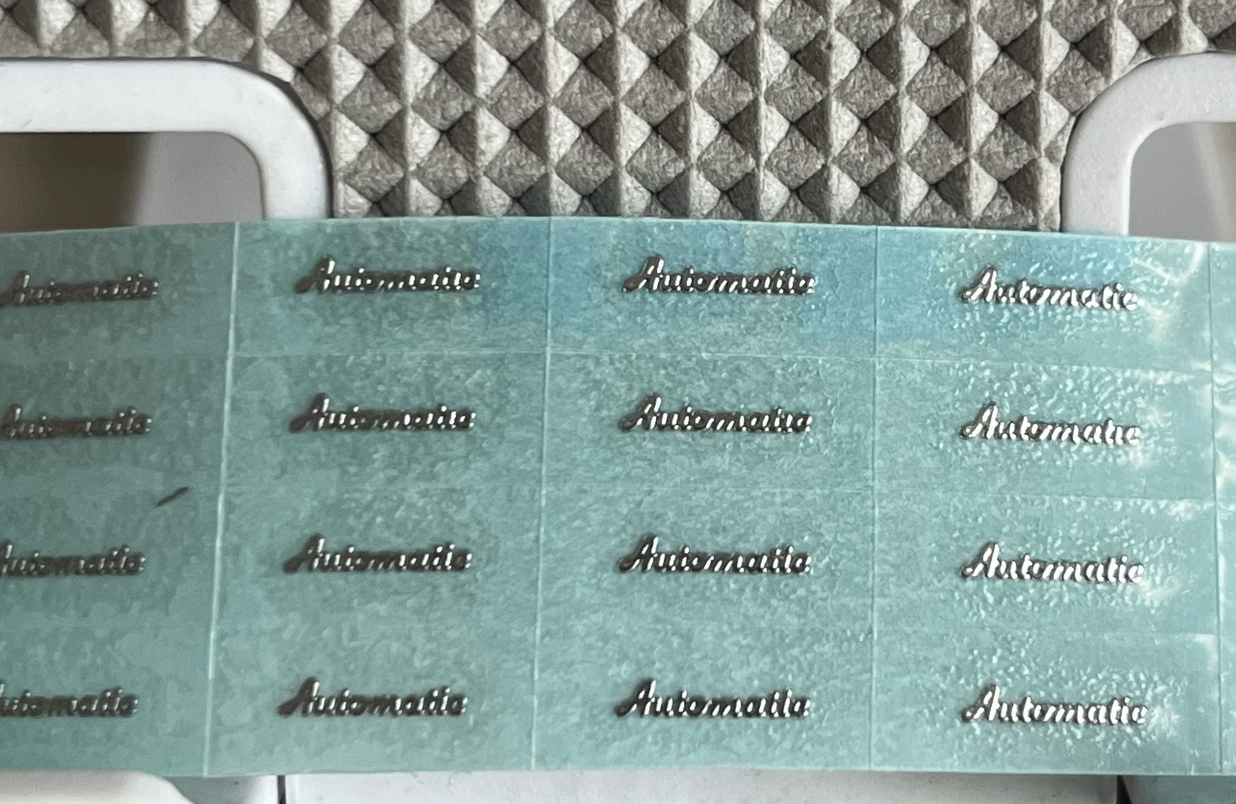 20pcs Automatic Custom Watch Dial Sticker Gold Metal Transfer Silver 28.5mm Label Small Brand 3D Logo Customized Self-Adhesive view 2