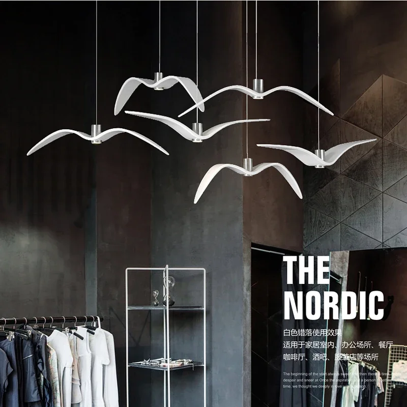 Nordic Creative Seagull Chandelier Restaurant Clothing Store Decorative Chandelier Resin Brokis Night Birds Seagull Pendant Lamp
