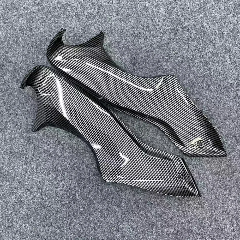 

Обтекатели из АБС-пластика для мотоциклов подходят для крышек рулевой колонки GSXR1300, GSX1300R 2021, 2022, 2023, 2024 годов выпуска, с покрытием под карбон (21-24).