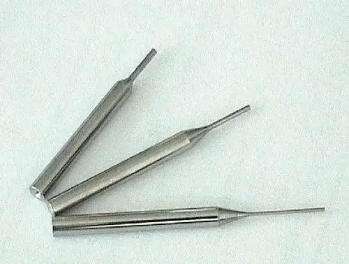 หัวฉีดเหล็กทังสเตนสายนำเข็มม้วนโลหะผสมแข็งมากหัวฉีดเครื่องม้วนลวดคู่มือทังสเตนคาร์ไบด์