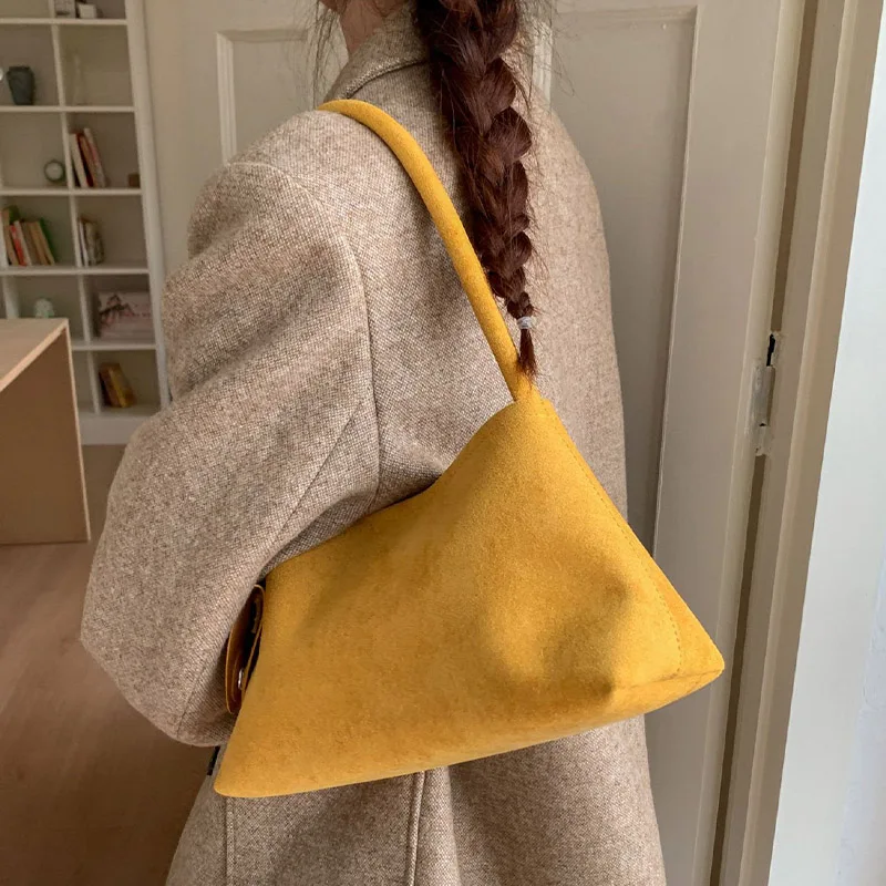 

Summer Women's Retro Matte Anti-Suede Underarm Bag 2026 Korean New Style Commuting Large Capacity Multifunctional Handy Shoulder