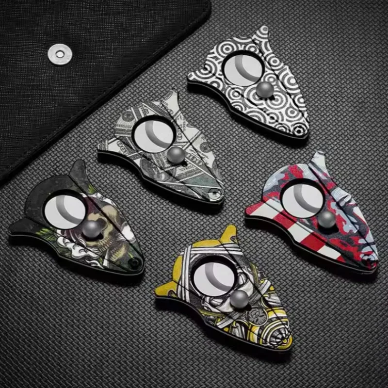 

Sharp Double Blade Cigar Scissors Stainless Steel Cigar Cutter for Cuban Cigars Fashion Gift Box Set