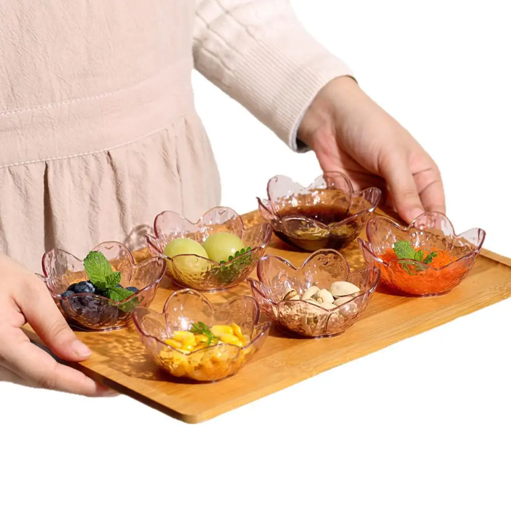 Japanese-style Flower Shaped Bowls Hammered Pattern Exquisite Fruit Serving Bowls Sakura Desgin Versatile Clear Sauce Dish Snack