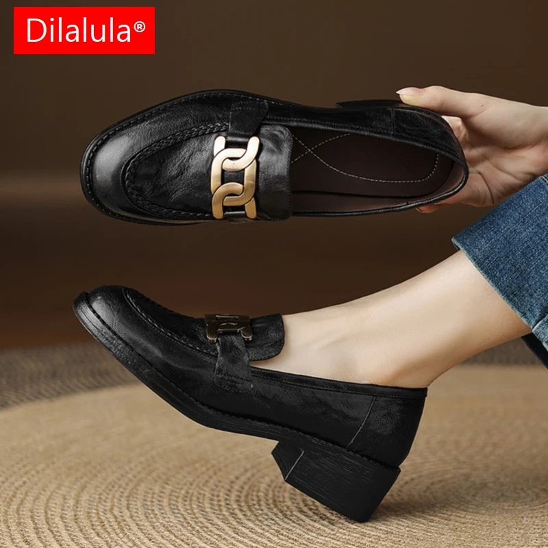 

Dilalula 2025 классические лоферы из натуральной кожи, женские туфли-лодочки на среднем толстом каблуке с металлическим декором, женская повседневная обувь без шнуровки, офисная женская обувь
