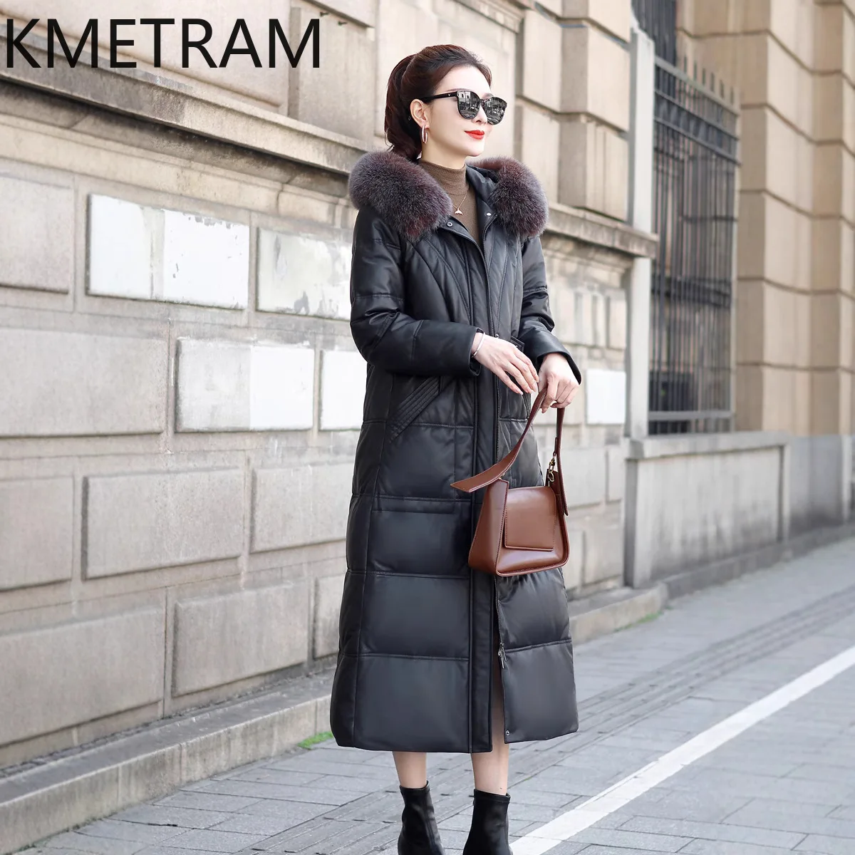 الأبيض أوزة أسفل سترة منفوخة النساء 100% جلد الغنم طويل أسفل معاطف مع غطاء محرك السيارة الثعلب الفراء طوق 2025 الشتاء ملابس امرأة putaхоovyк