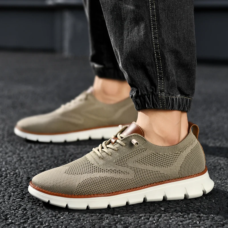 Men's fashionable anti slip lace up fly woven shoes, breathable British style sports shoes, versatile trendy shoes, casual shoes